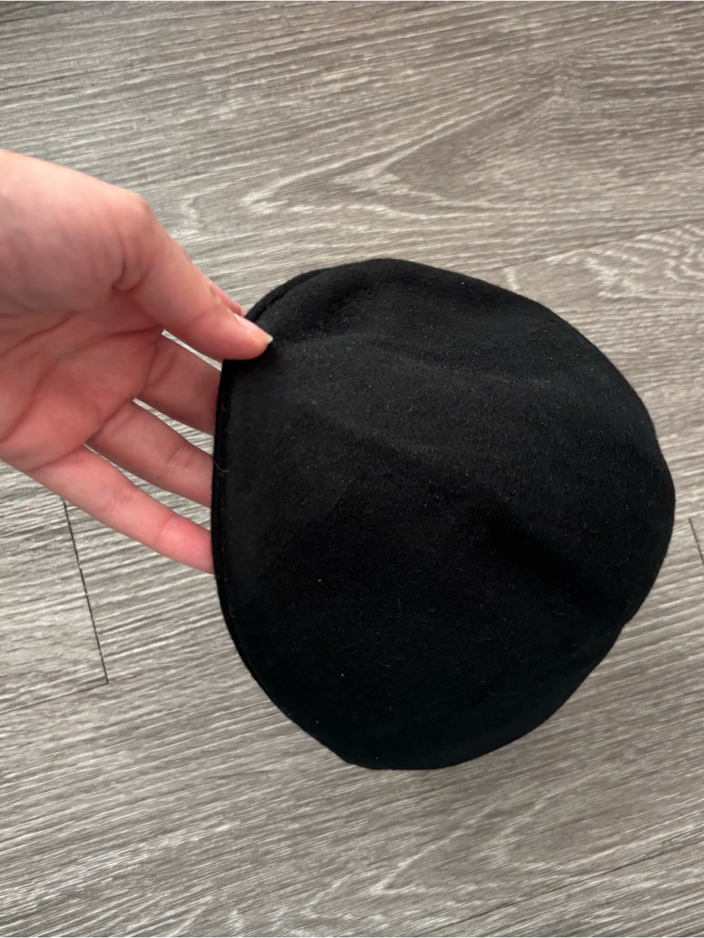 💪🏾🧐Men’s suave %100 wool London Fog Black Wool Bucket Hat